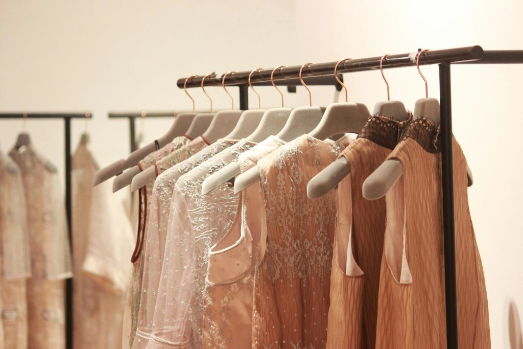 Effortless Style: 5 Fashion Staples Every Wardrobe Needs in 2025